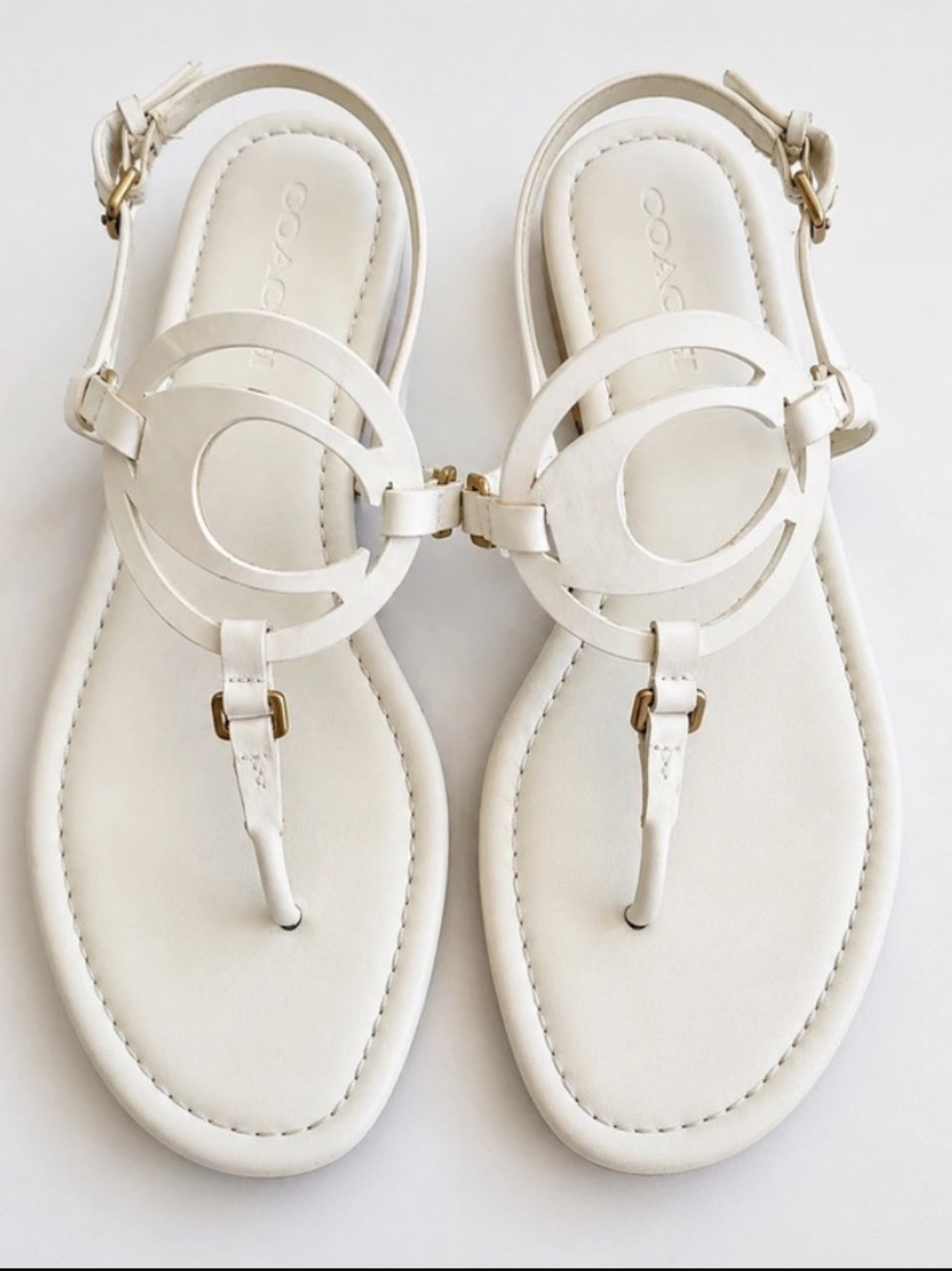 Coach White Leather Thong Sandals Size 11 / 41.5 EU Logo Strap